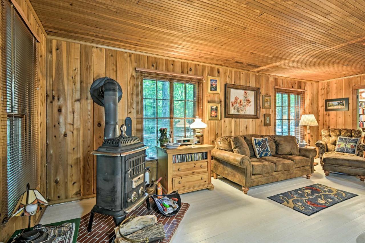 Pet-Friendly One Crow Cottage In Harbor Springs! 外观 照片